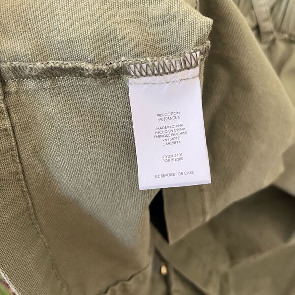 CABI | army green sleeveless zip up vest | size xs - Picture 6 of 6